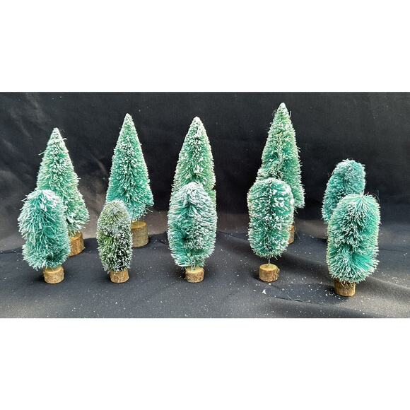 Vintage 1950s Village Bottle Brush Christmas Trees Bushes Lot Of 10 Ass Sizes 5X - Picture 1 of 8